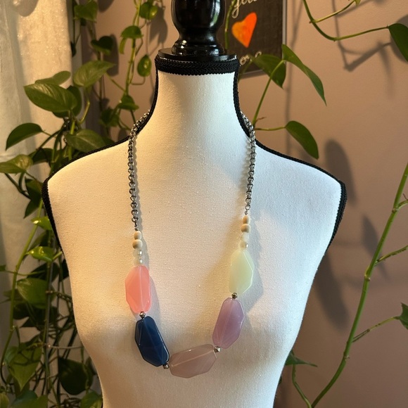 LOFT Jewelry - Vintage Loft Statement Necklace